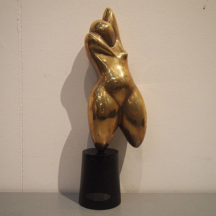 Ray Man (1890-1976) / Artcurial : Sculpture moderne création vers 1975, sold by Salle de Ventes Saint-Job, lot 120 — auction record photograph