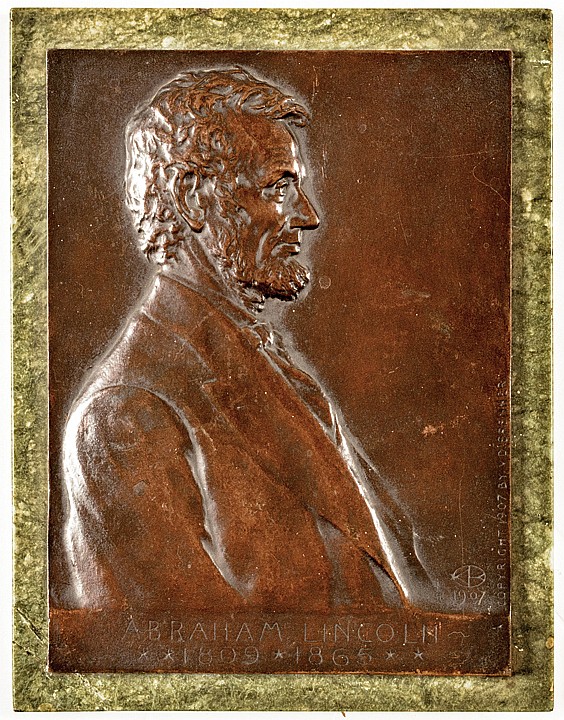 1907 Abraham Lincoln Commemorative Bronze Plaque, by Victor David Brenner sold by Early American History Auctions, lot 105 — auction record photograph