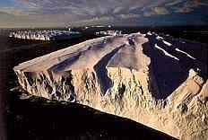 Yann Arthus-Bertrand comparable auction result: yann arthus bertrand n en 1946 glaciers