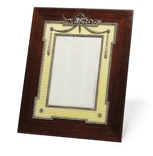 Anders Juhaninpoika  Nevalainen comparable auction result: a silver mounted guilloch enamel wooden photograph frame