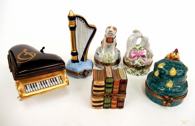 Six hand painted Limoges porcelain pill boxes sold by Stephenson's Auction, lot 19 — auction record photograph