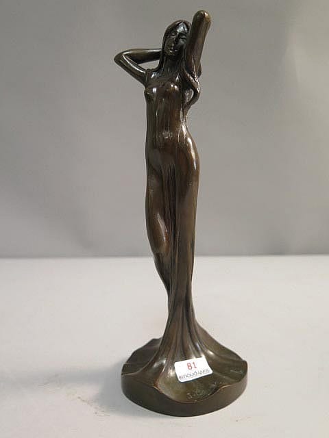 Julien (1869) Caussé comparable auction result: sujet en bronze patine brune beaut 1900