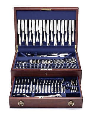 Robert VanCauwenberghe comparable auction result: a silver table service of flatware and cutlery old english bead and bright engraved pattern by robe
