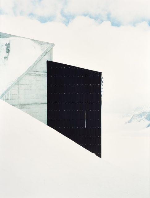 Walter Niedermayr comparable auction result: walter niedermayr n en 1952 jungfraujoch ii 1998 diptyque compos de deux preuves chromog niques contrecoll es sur carton