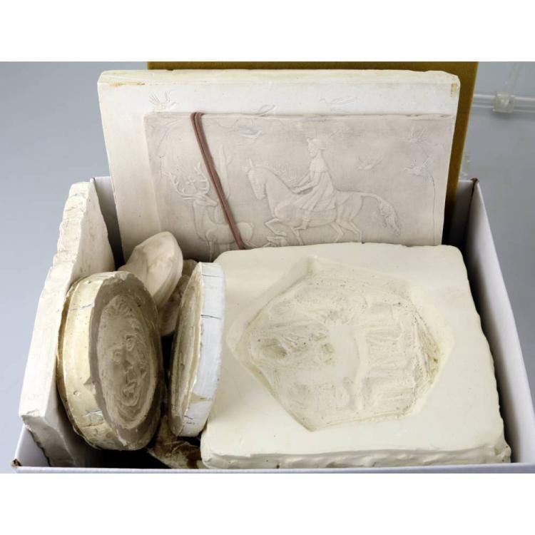 Ingeborg Maria Theresia Klinckhard comparable auction result: inka klinckhard 1922 2016 een verzameling gipsen penning voorbeelden