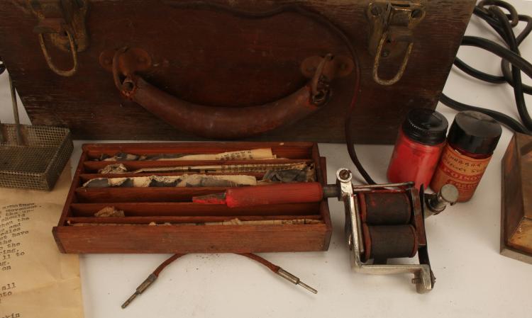 RARE ANTIQUE TATTOO GUN IN CASE sold by Converse Auctions, lot 324 — auction record photograph