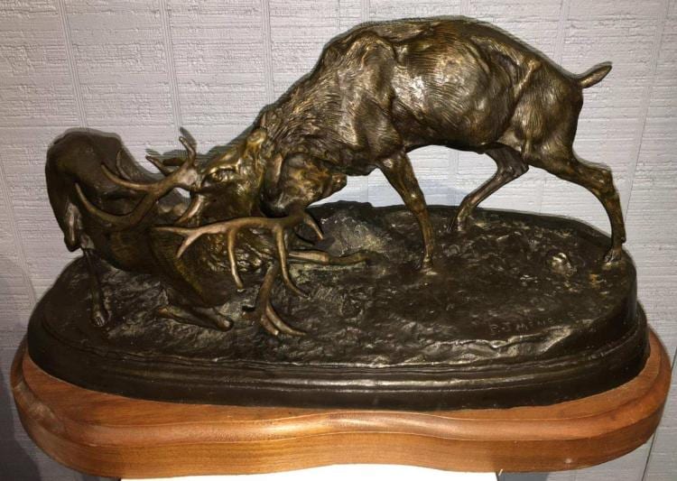 Pierre Jules Mene Bronze Deer Sculpture sold by Berner's Auction Gallery, lot 100 — auction record photograph