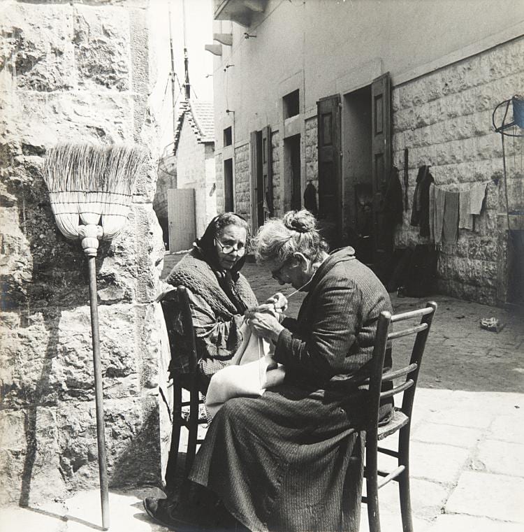 Mimmo Castellano comparable auction result: mimmo castellano 1932 paesane anni 1960