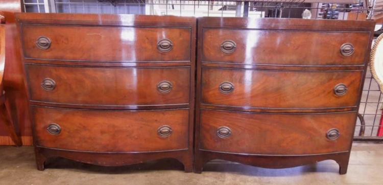 Pair Nahon, NY Dressers sold by Barry S. Slosberg Inc, lot 524 — auction record photograph