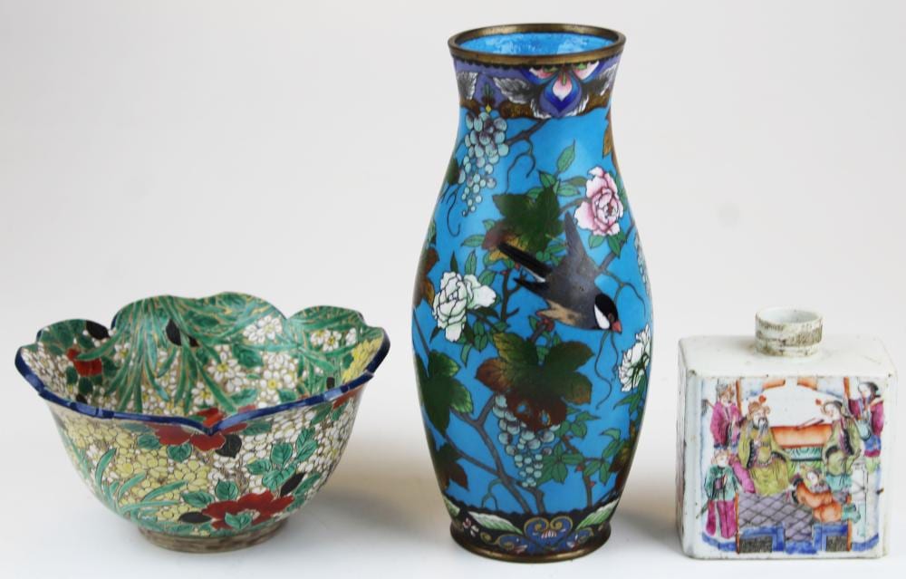 Chinese cloisonné vase, jar, & Japanese bowl sold by Merrill's Auctioneers & Appraisers, lot 287 — auction record photograph