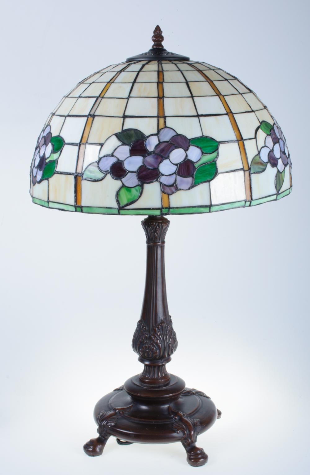 Thomas Kinkade Tiffany Style Lamp sold by Bremo Auctions, lot 267 — auction record photograph