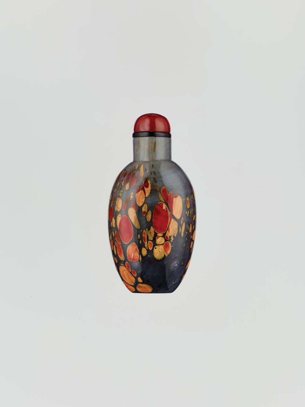 Auction comp thumbnail for A SANDWICHED REALGAR-SPLASHED GLASS BOTTLE, 18TH- early 19TH CENTURY (Galerie Zacke, Lot 88)