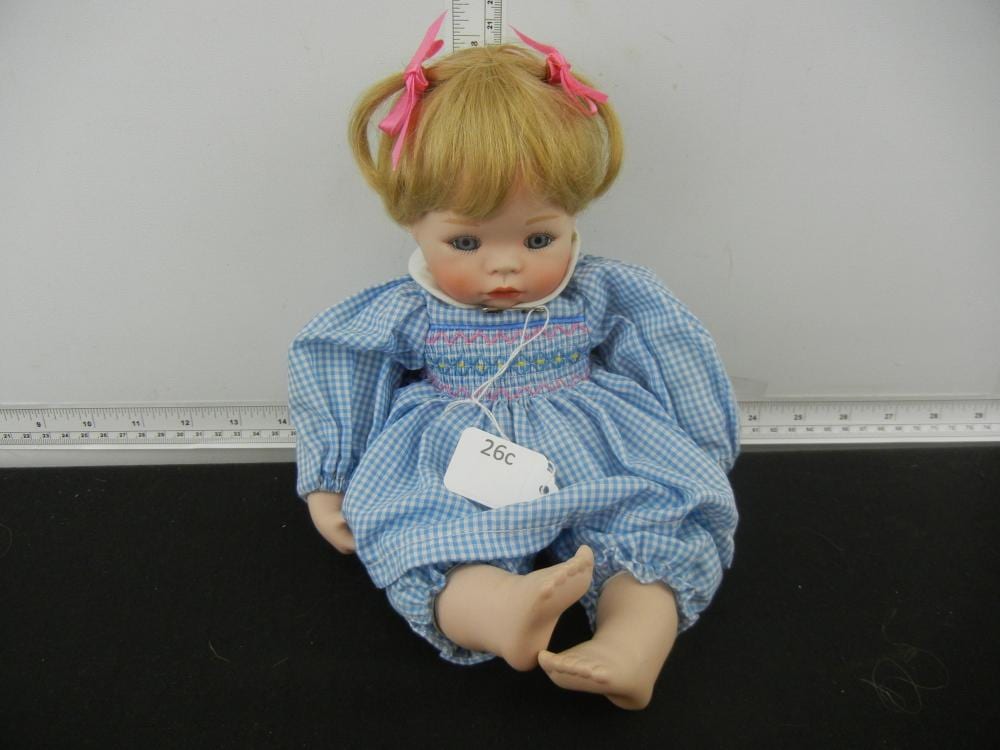 Ashton Drake Doll- Hannah #7590E sold by Richard L. Edwards Auctioneer, lot 26C — auction record photograph