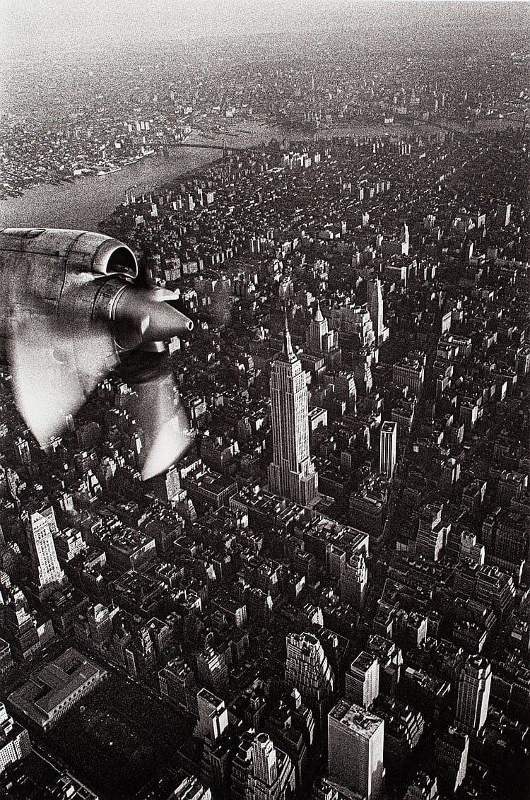 Jean-Pierre Laffont comparable auction result: jean pierre laffont b 1935 new york manhattan empire state building 1969 2017
