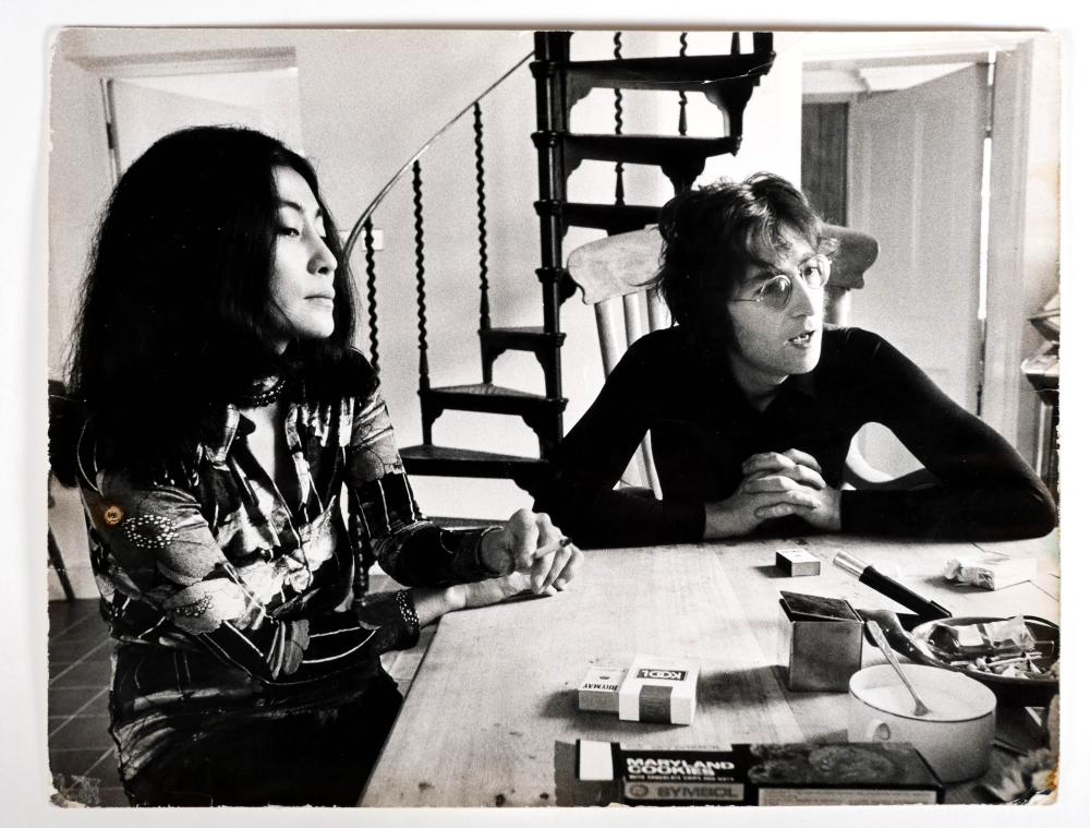 Barrie Wentzell comparable auction result: john lennon photograph by barrie wentzell