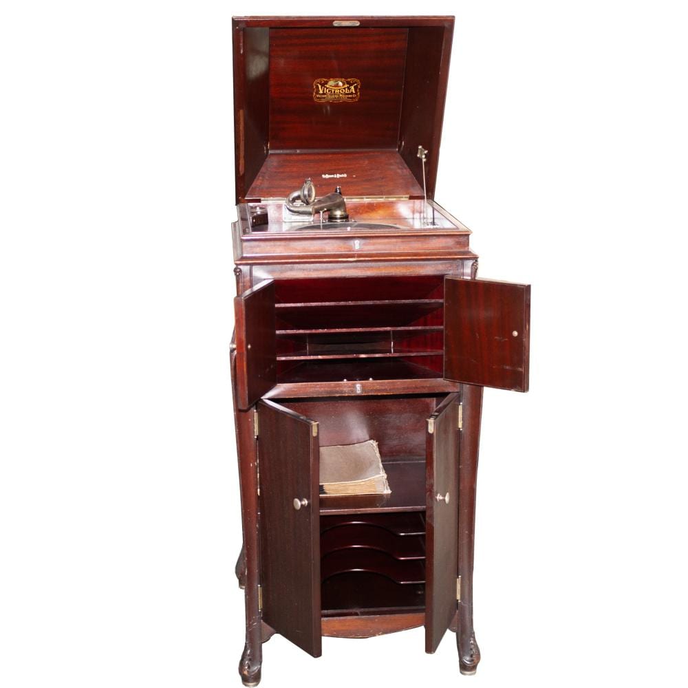 Antique Victrola Phonograph sold by Akiba Galleries, lot 69 — auction record photograph