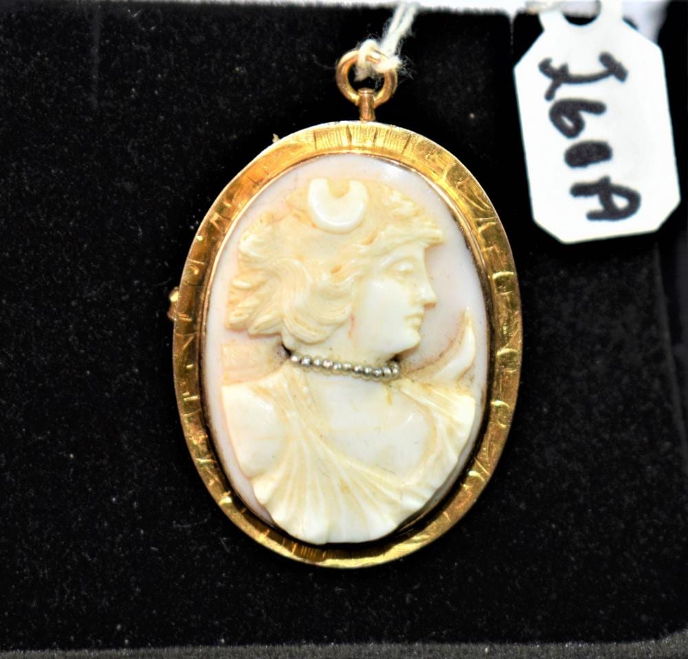 LADIES ANTIQUE CAMEO 10K BROOCH/PENDANT sold by James Peterson Co. LLC, lot 260A — auction record photograph