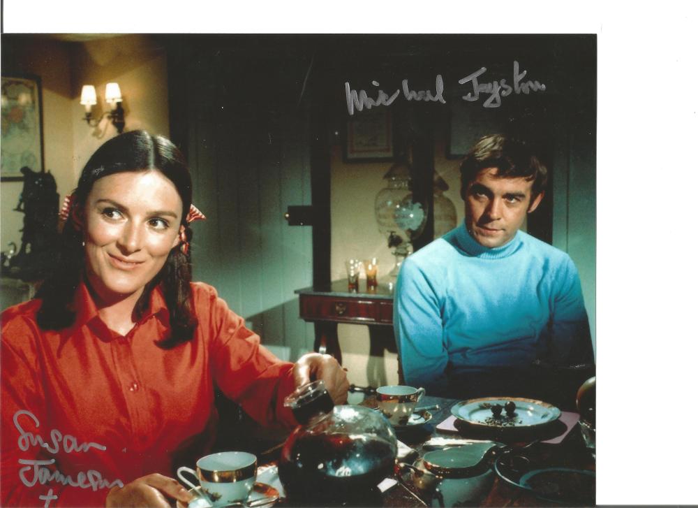 susan jameson and michael jayston ufo signed colour 10x8 photo good condition all signed pieces · Chaucer Auctions · 2019-09-06 Susan Jameson comparable auction result: susan jameson and michael jayston ufo signed colour 10x8 photo good condition all signed pieces