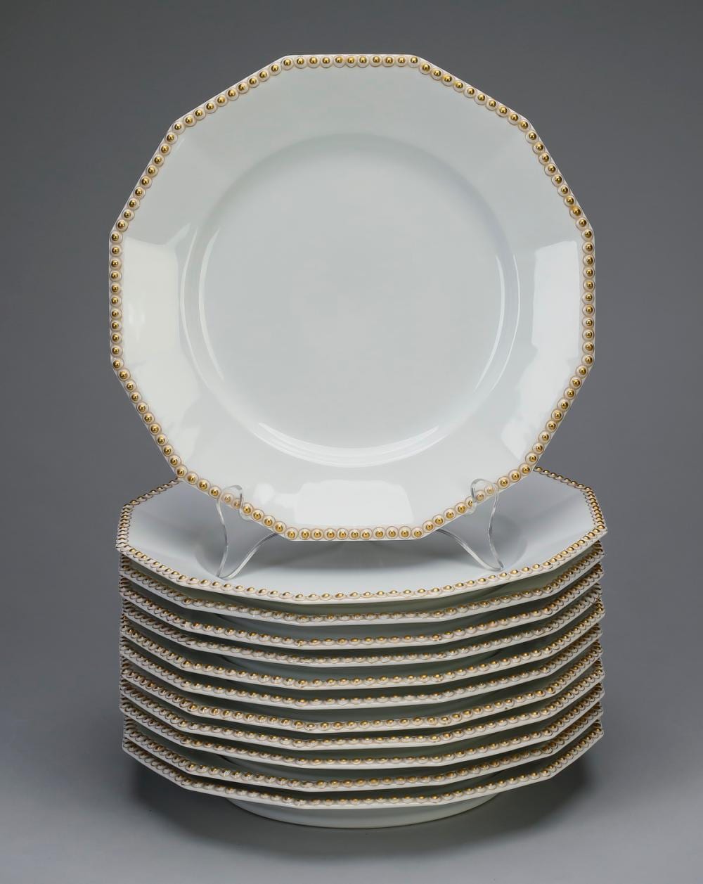 12 nymphenburg pearl gold dinner plates · Great Gatsby's Auction Gallery, Inc. · 2019-10-26 Dominikus (1734) Auliczek comparable auction result: 12 nymphenburg pearl gold dinner plates