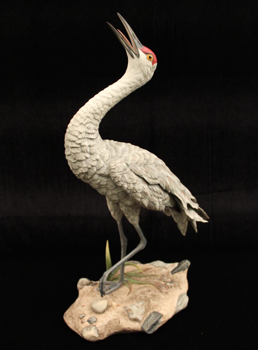 Edward Marshall comparable auction result: edward marshall boehm studio sandhill crane
