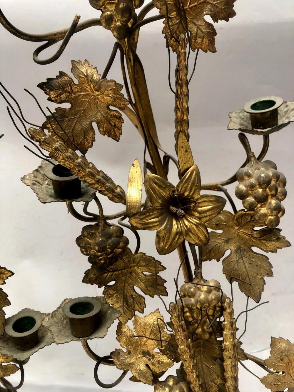 paire de chandeliers de chapelle en bronze cisel et dor six bras de lumi re la base tripode p · Orne Encheres · 2020-04-25 P. Dore comparable auction result: paire de chandeliers de chapelle en bronze cisel et dor six bras de lumi re la base tripode p