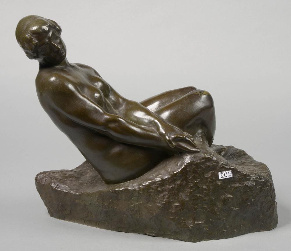 Raoul Lamourdedieu comparable auction result: nu f minin assis en bronze patine brune sign lamourdedieu ecole fran aise dim 45x38x26cm