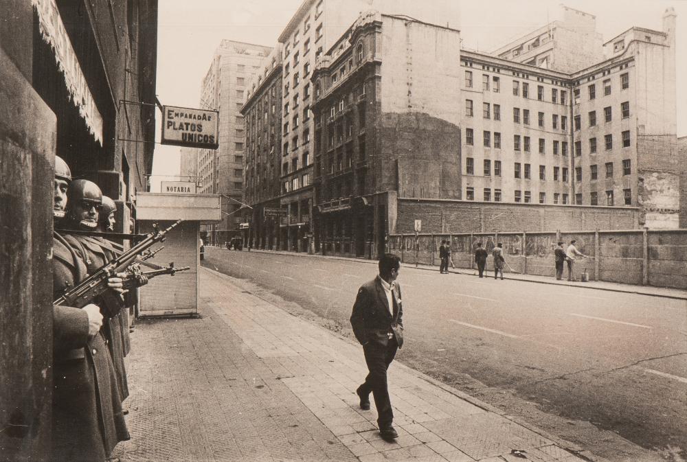 Koen Wessing comparable auction result: koen wessing in chile during the military revolt