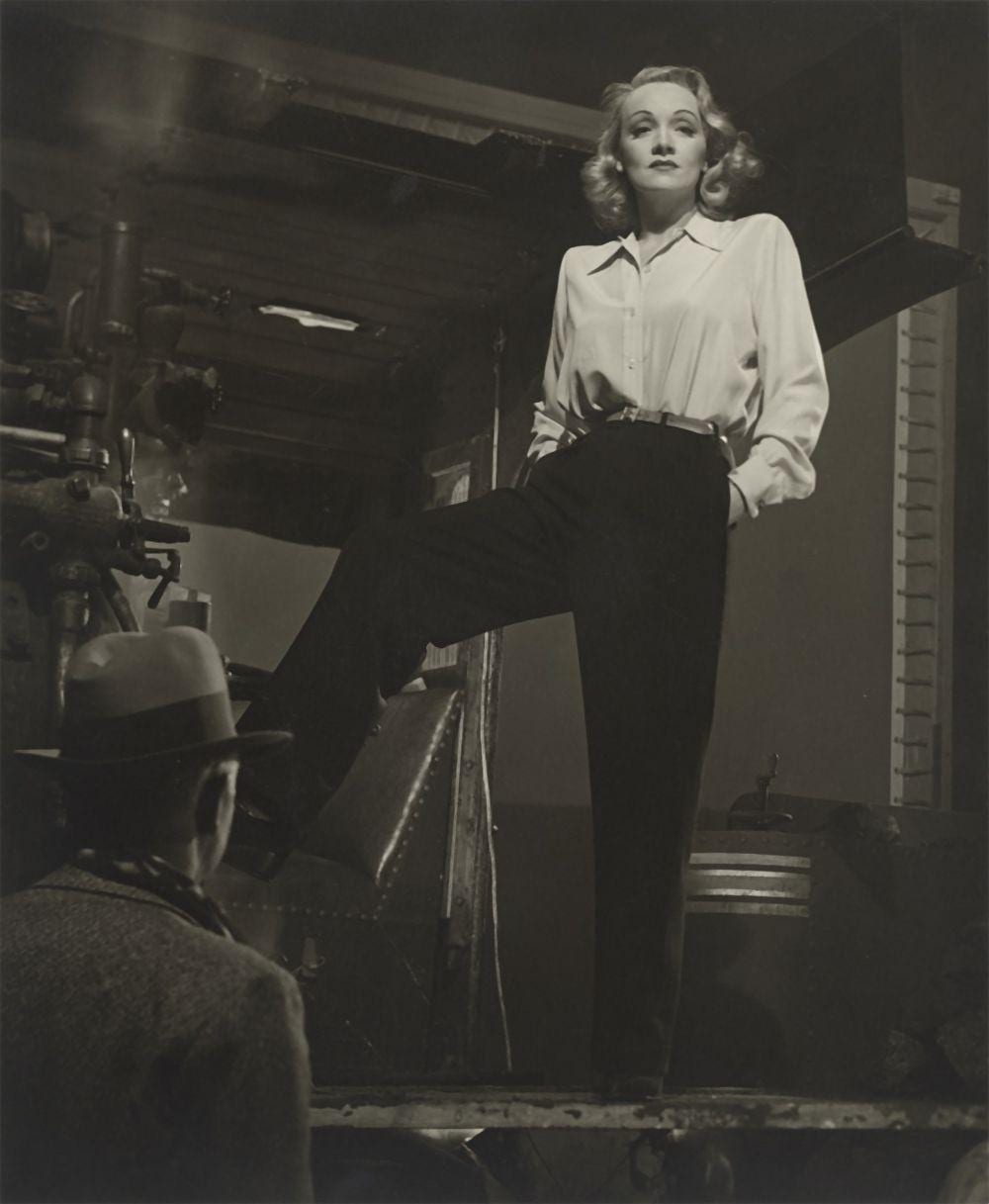 Laszlo Willinger comparable auction result: laszlo willinger marlene dietrich on the film set