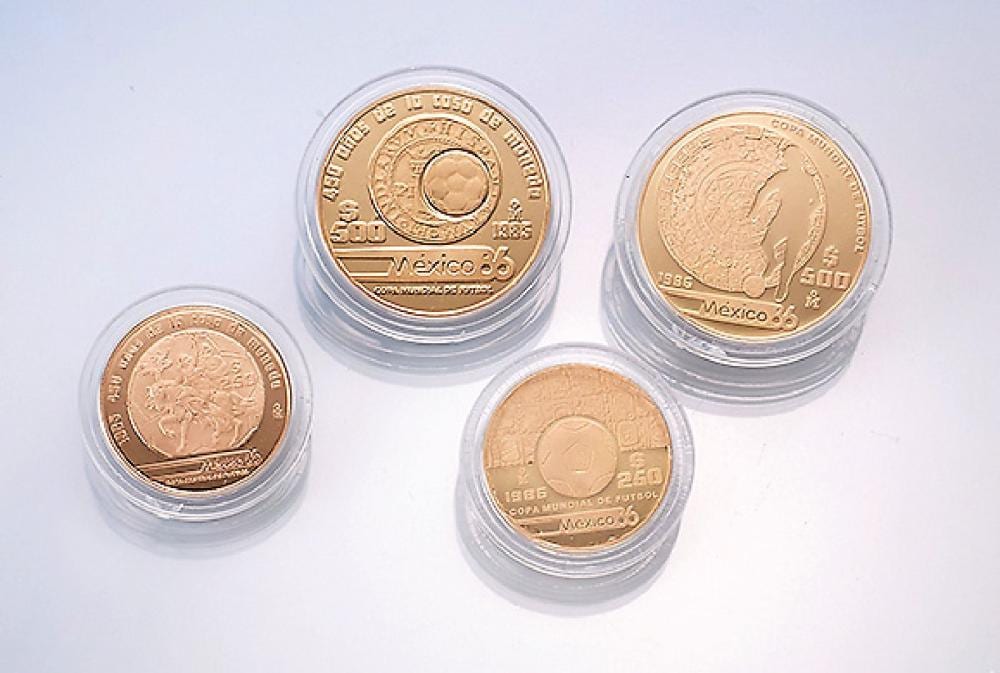 4 piece gold coin set · Henry's Auktionshaus · 2020-07-30 Joseph Linkert comparable auction result: 4 piece gold coin set