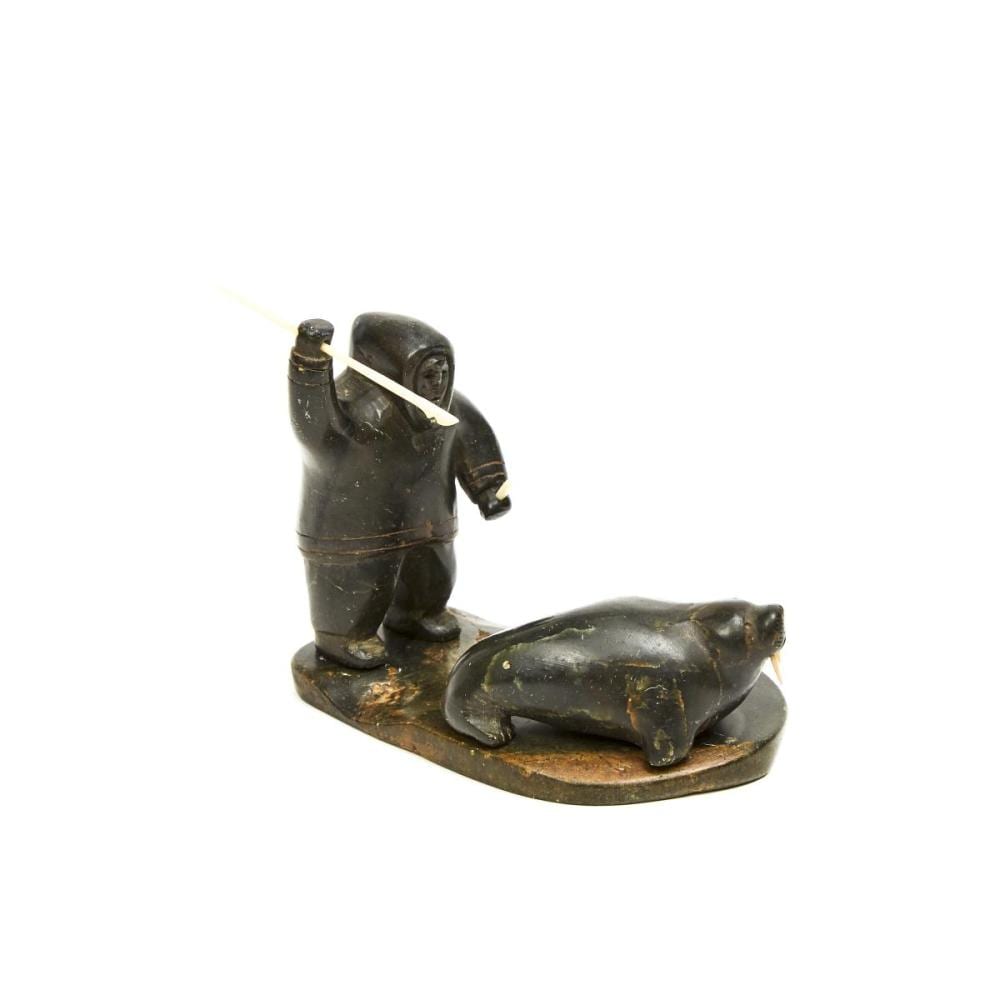 Akeeaktashuk comparable auction result: akeeaktashuk 1898 1954 hunter harpooning a walrus stone ivory 3 75 x 5 x 3 25 in 9 5 x 12 7 x 8 3 cm