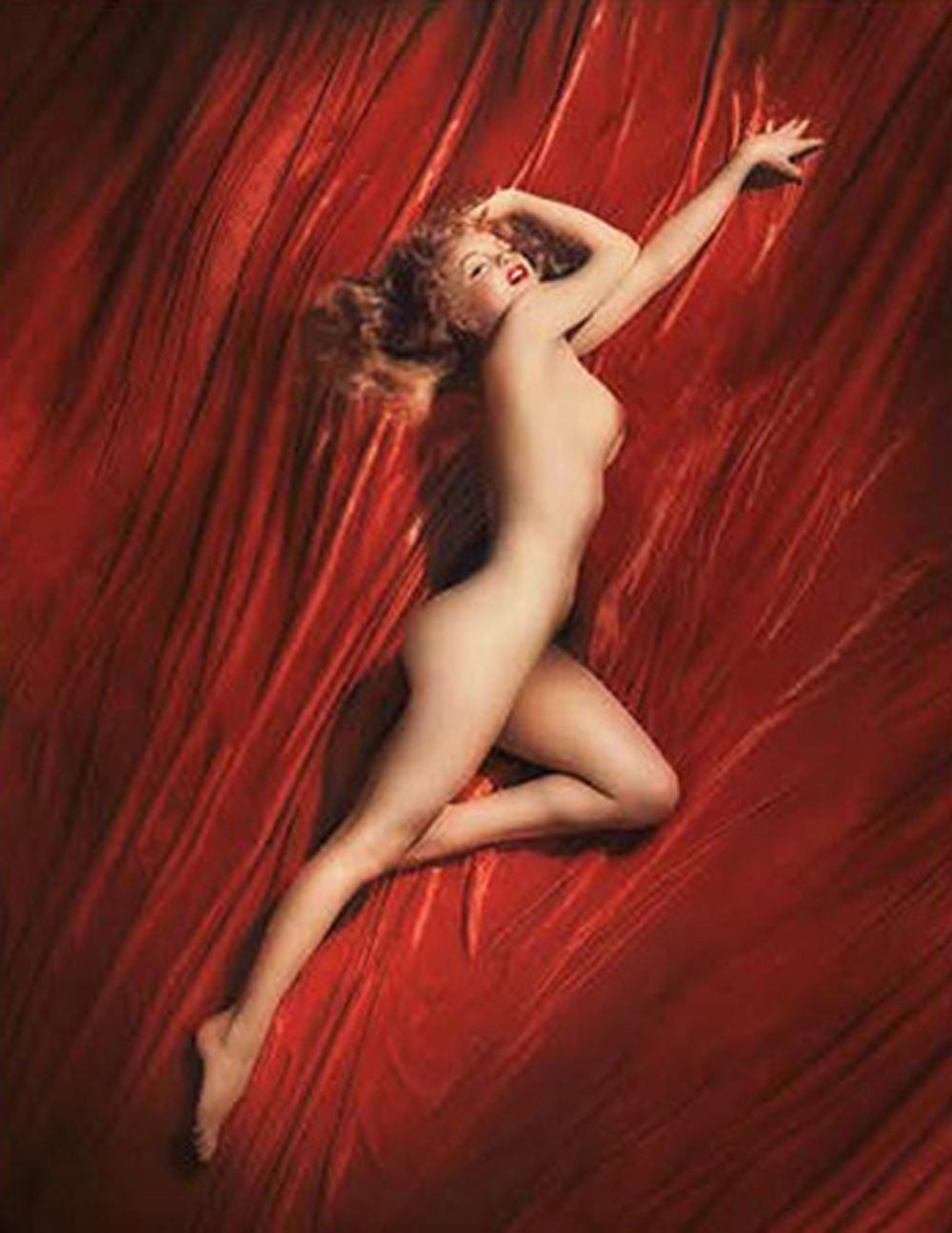 Tom Kelley comparable auction result: tom kelley 1914 1984 marilyn monroe on red velvet
