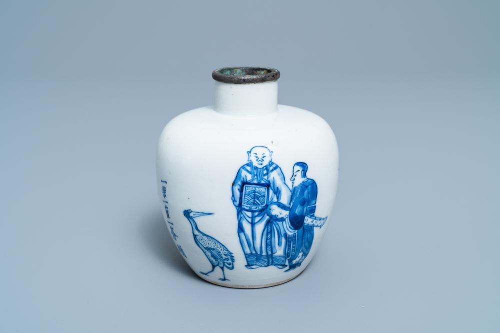 A CHINESE BLUE AND WHITE VIETNAMESE MARKET 'BLEU DE HUE' VASE, 19TH C. sold by Rob Michiels Auctions, lot 581 — auction record photograph
