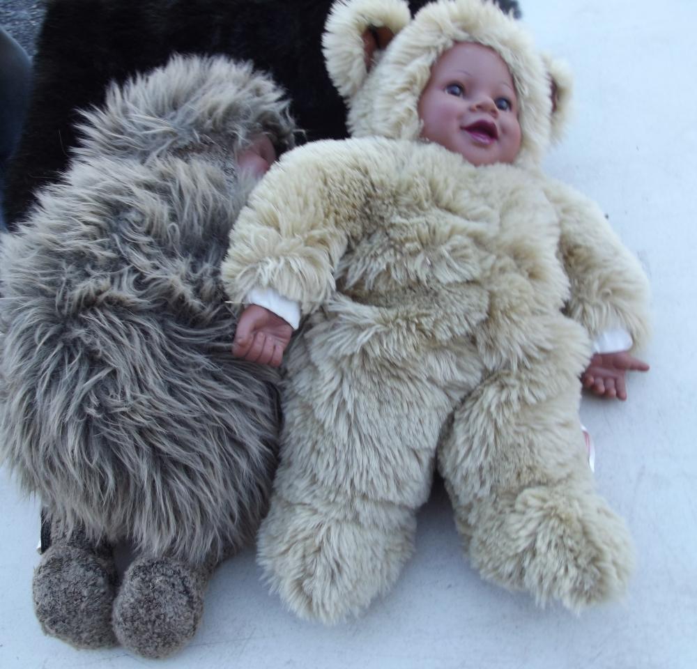 Anne Geddes comparable auction result: anne geddes dolls