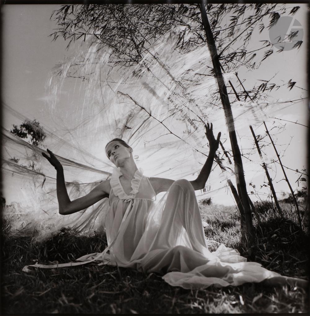 franco rubartelli 1937 veruschka pour vogue juillet 1968 · Ader · 2020-11-16 Franco Rubartelli comparable auction result: franco rubartelli 1937 veruschka pour vogue juillet 1968