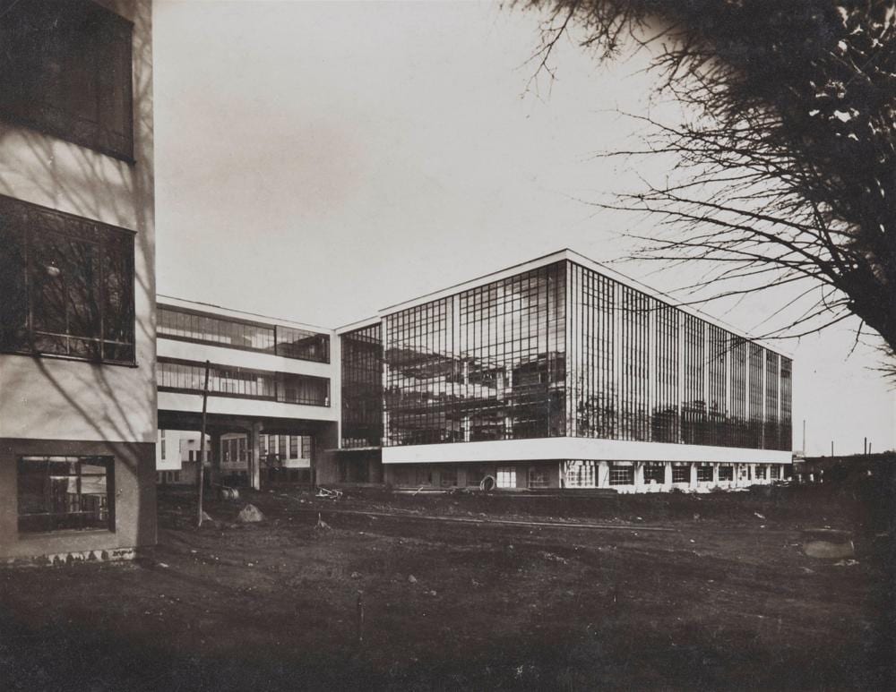 lucia moholy bauhausneubau dessau werkst ttenbau 1925 26 · Lempertz · 2020-12-07 Lucia Moholy comparable auction result: lucia moholy bauhausneubau dessau werkst ttenbau 1925 26