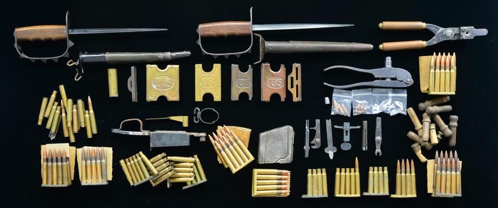 VINTAGE & ANTIQUE RELOADING TOOLS, GUN PARTS, BELT sold by Poulin Antiques & Auctions, lot 5578 — auction record photograph