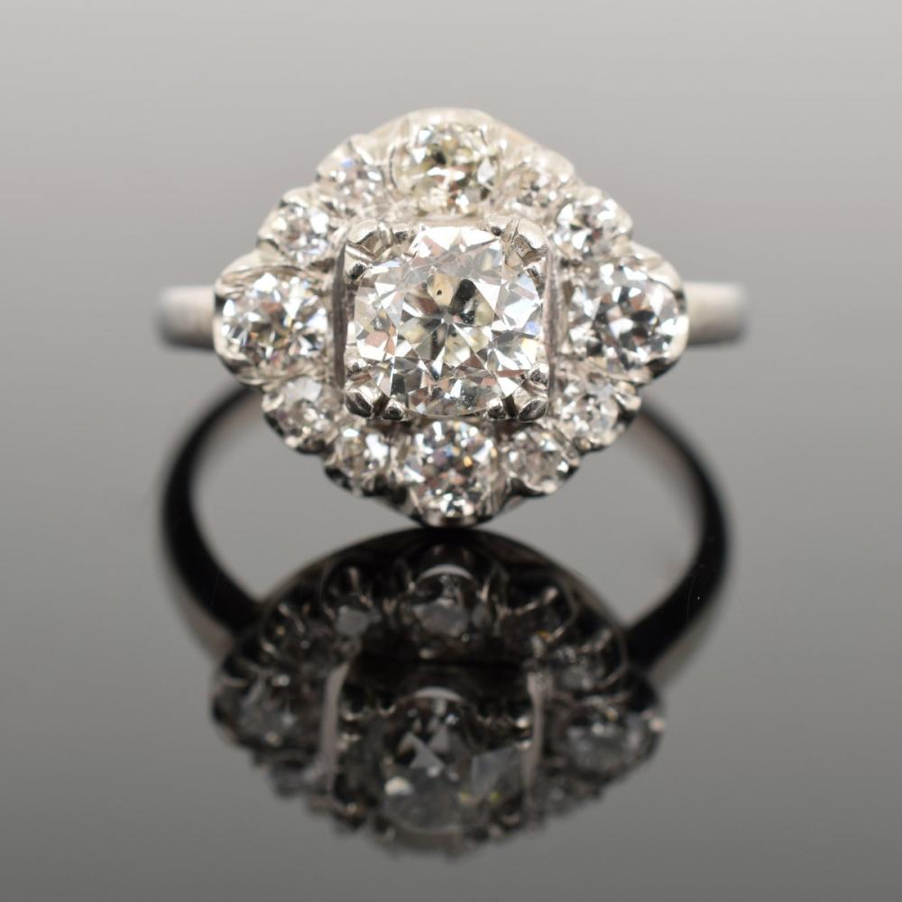 Platinum & Diamond Estate Ring sold by Palm Beach Modern Auctions, lot 118 — auction record photograph