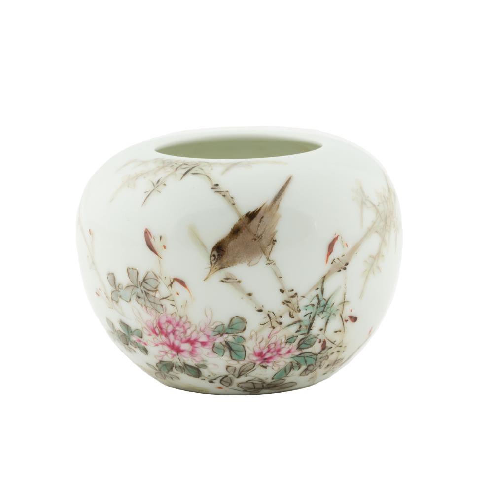 REPUBLIC PERIOD FAMILLE ROSE WATER POT sold by Eden Fine Antiques Galleries LLC, lot 218 — auction record photograph