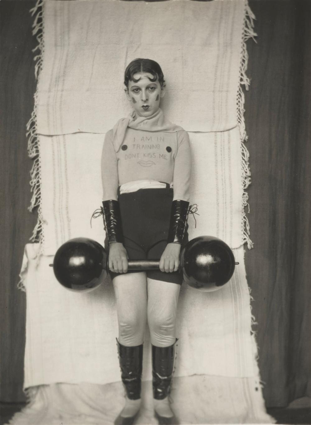 Claude Cahun comparable auction result: claude cahun 1894 1954 autoportrait variante i m in training 1927 image 10 5 x 7