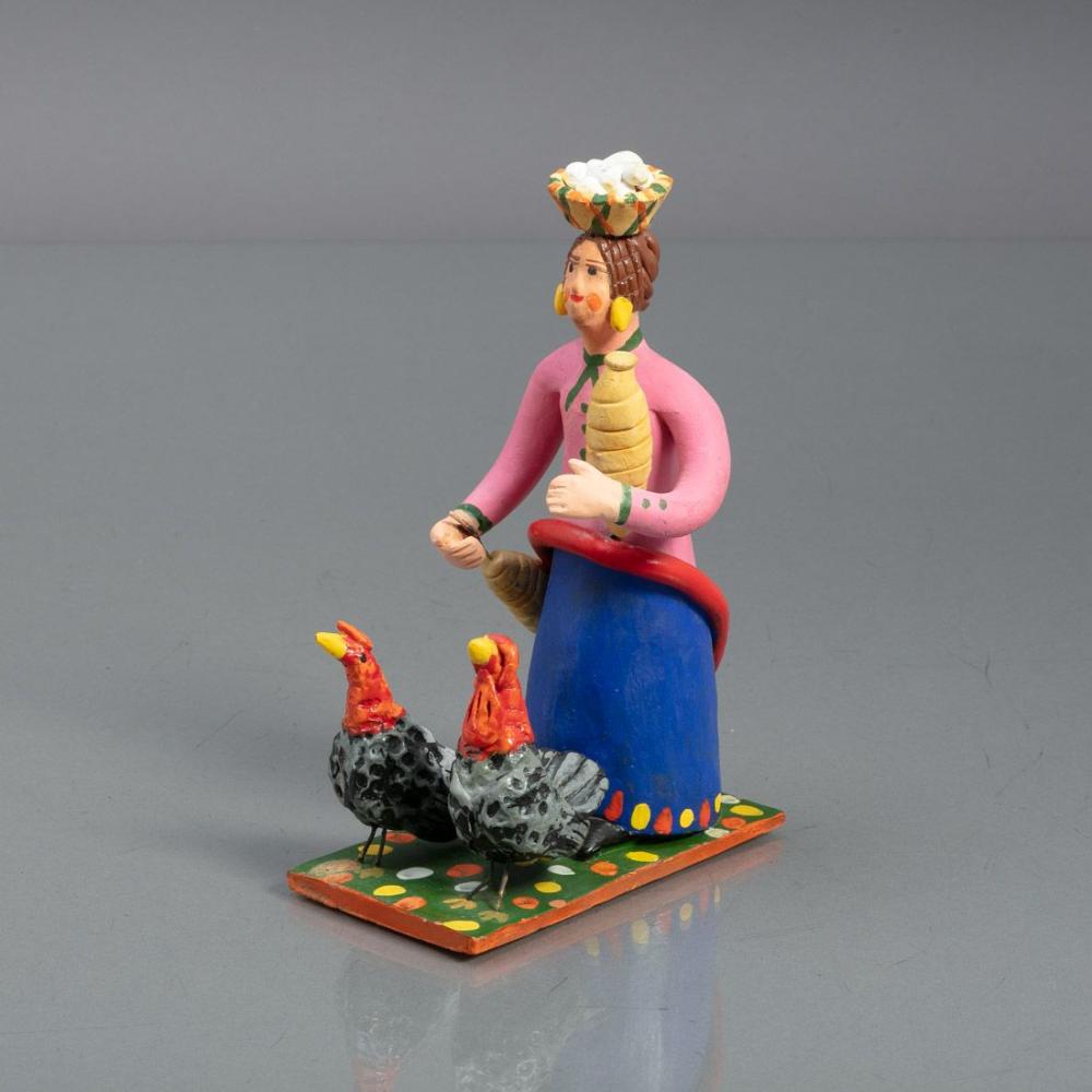 Maria Luísa comparable auction result: maria lu sa figura de estremoz