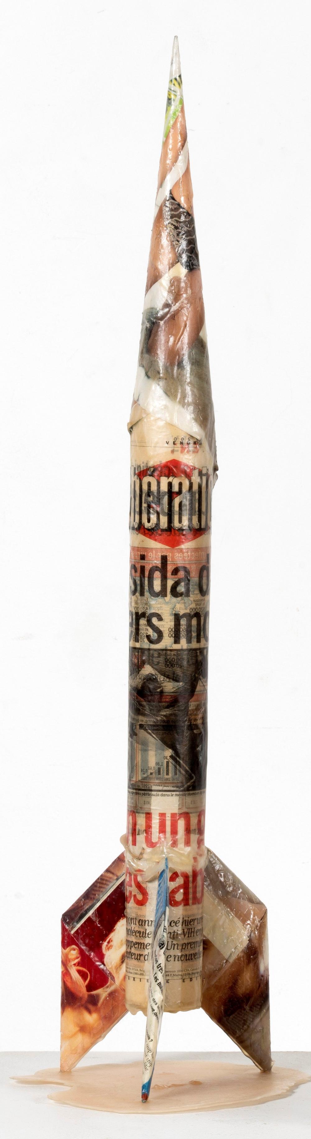 Wang Du comparable auction result: wang du n en 1956 missile 2007 papier journal et r sine monogramm