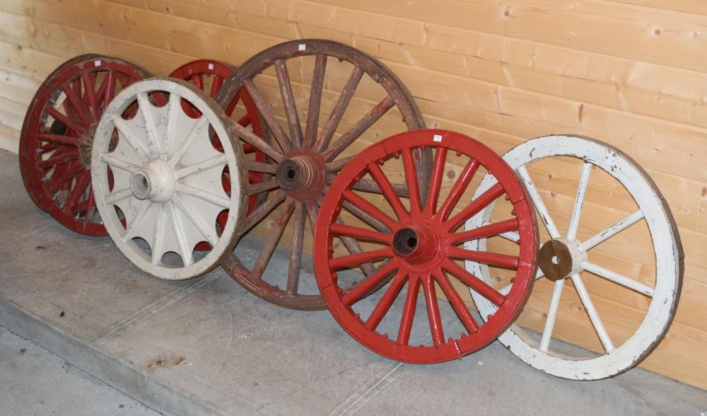 SEVEN SMALL WAGON WHEELS sold by O'Gallerie, lot 1092 — auction record photograph