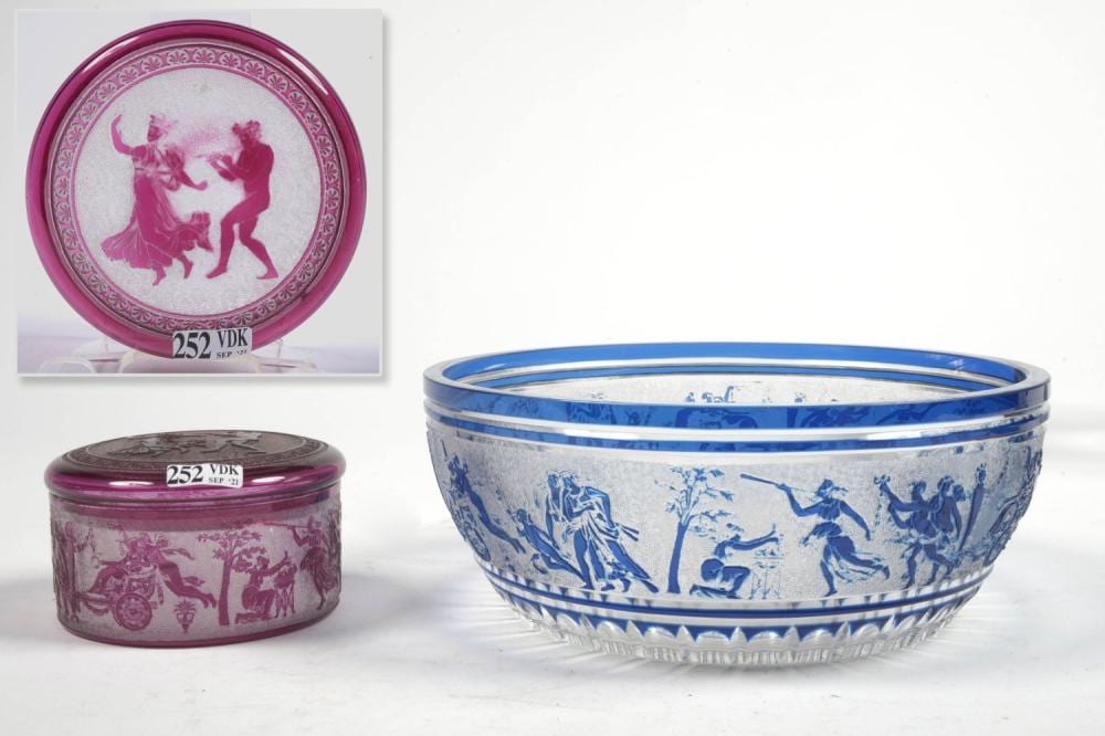 Leon Louis Ledru comparable auction result: lot de deux comprenant une bonbonni re et une coupe fruits en cristal du val saint lambert doubl