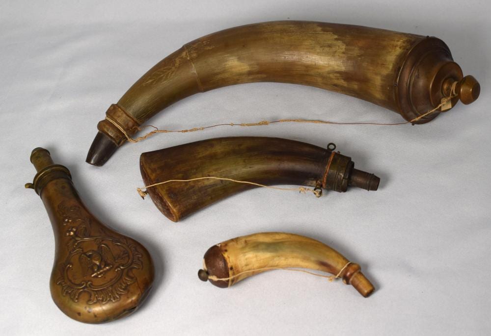 (4) AMERICAN POWDER HORNS & POWDER FLASK sold by White's Auctions, lot 126C — auction record photograph