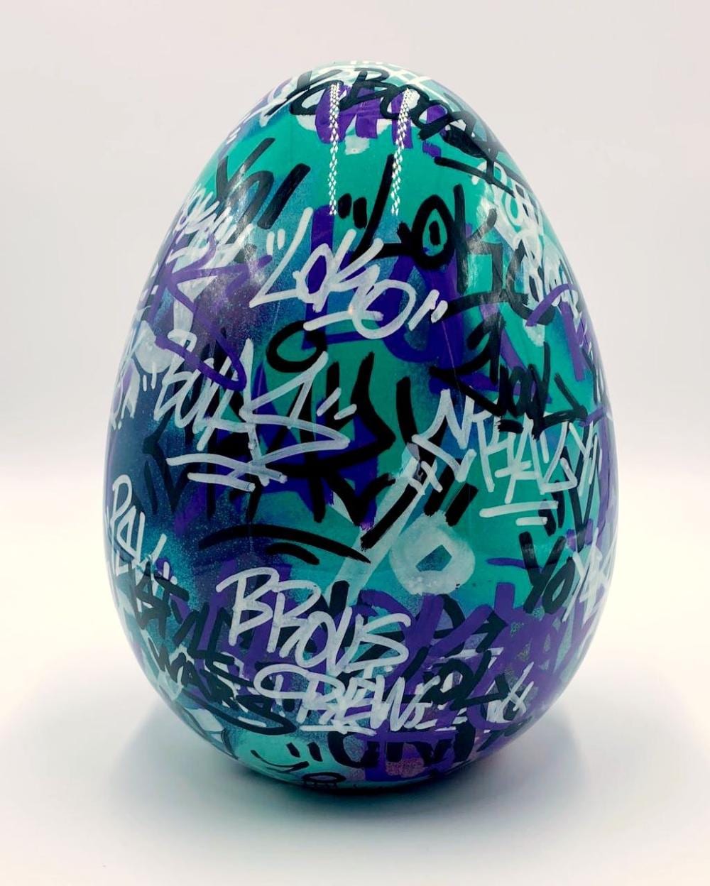Dom'One comparable auction result: dom one miss coquille boom