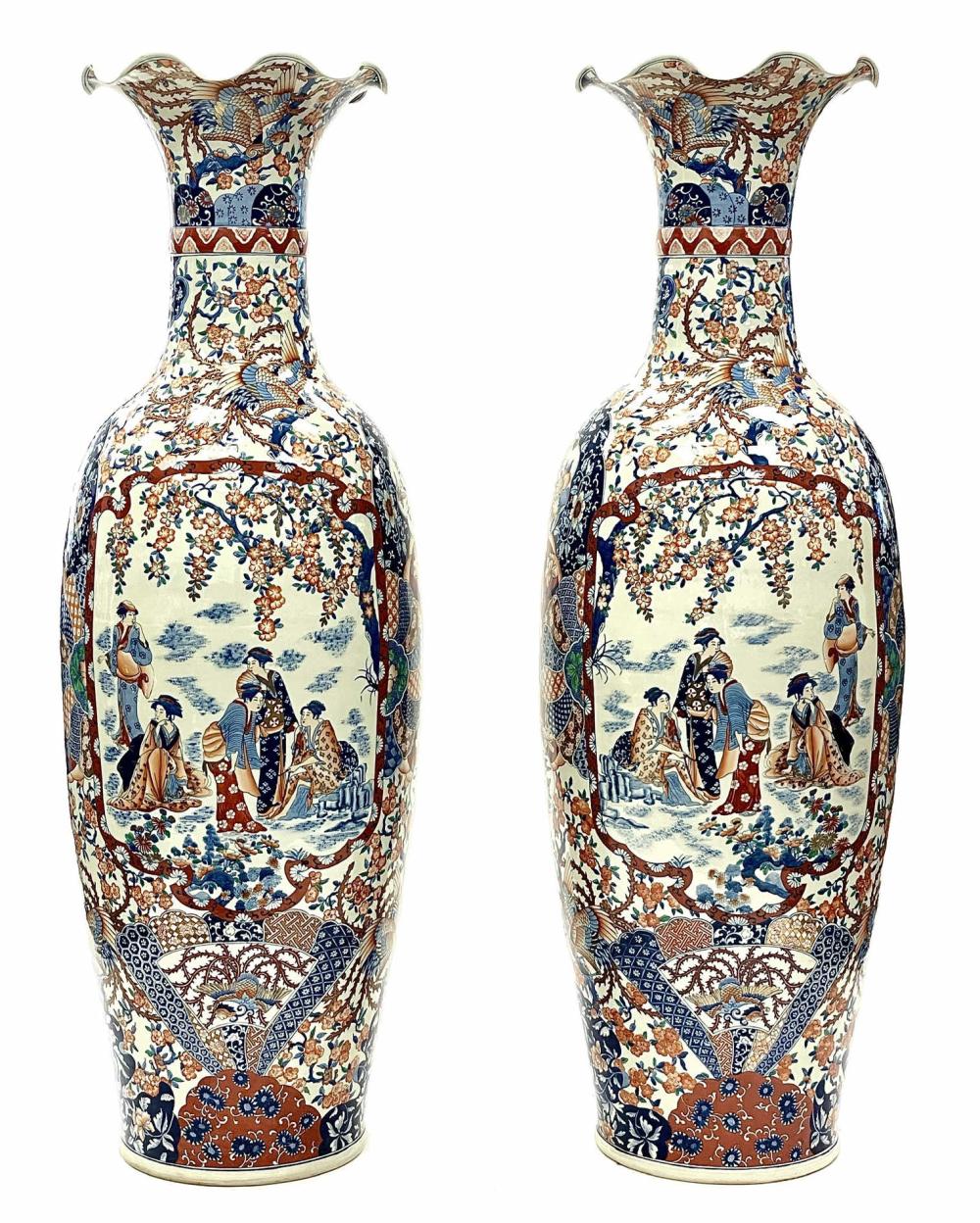 5FT! ANTIQUE PAIR OF MONUMENTAL JAPANESE HAND PAINTED IMARI FLORAL VASES INCLUDES APPRAISAL sold by Bradford's, lot 1398 — auction record photograph