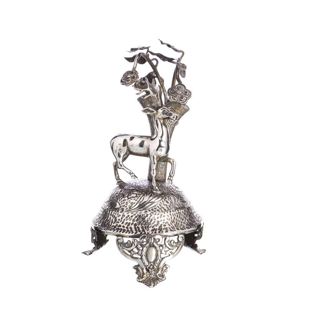 ? Hölder comparable auction result: deer toothpick holder in porto silver