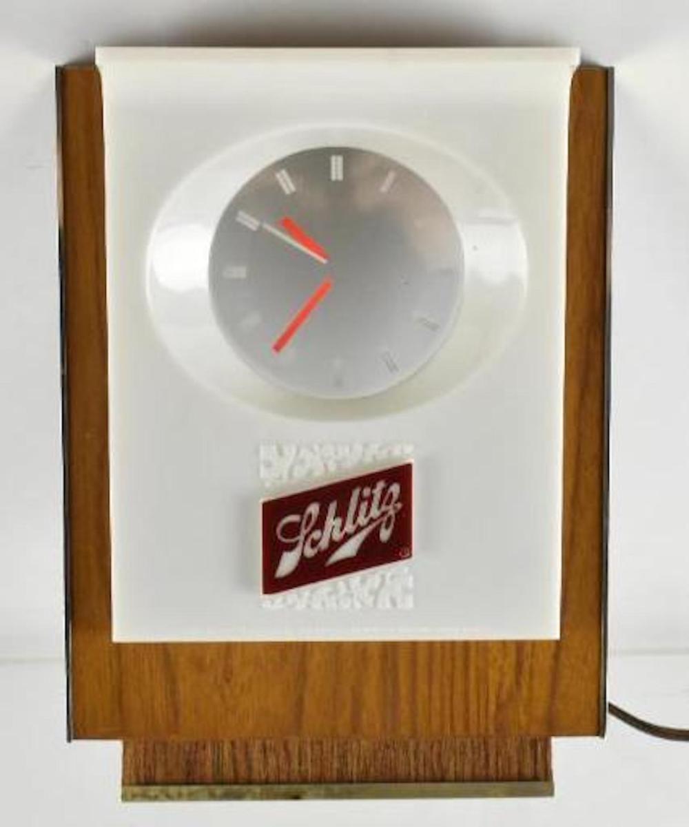 Schlitz Invisual Light Up Advertising Cash Register Topper Beer Clock sold by Matthew Bullock Auctioneers, lot 283 — auction record photograph