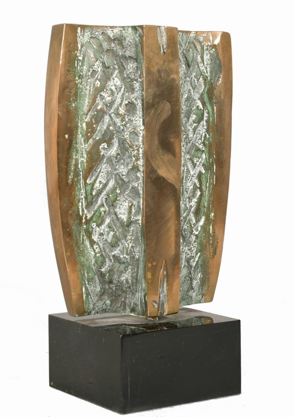 Alastair Michie comparable auction result: alastair michie 1921 2008 scottish an untitled abstract sculpture bronze 8 25 x 6