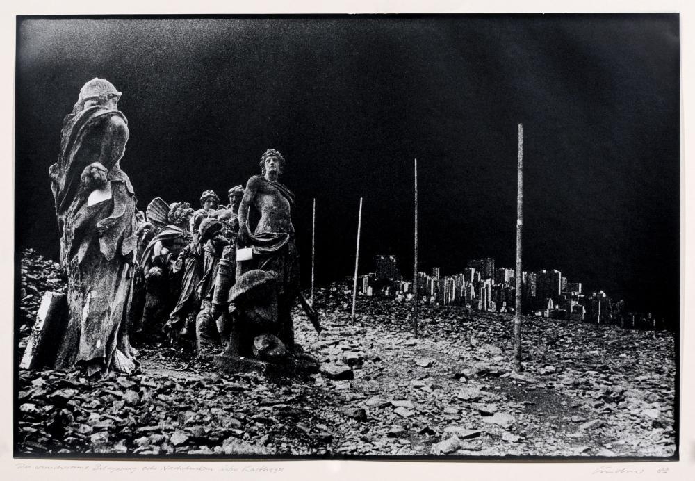 ulrich lindner die wundersame belagerung oder nachdenken ber karthago 1983 · Schmidt Kunstauktionen Dresden OHG · 2021-12-04 Ulrich Lindner comparable auction result: ulrich lindner die wundersame belagerung oder nachdenken ber karthago 1983